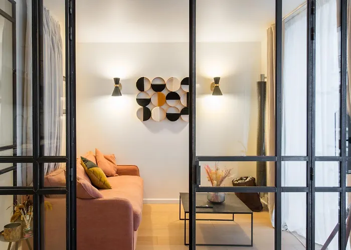 Magnifique Appartement Central 3 Chambres / 3 Bdr